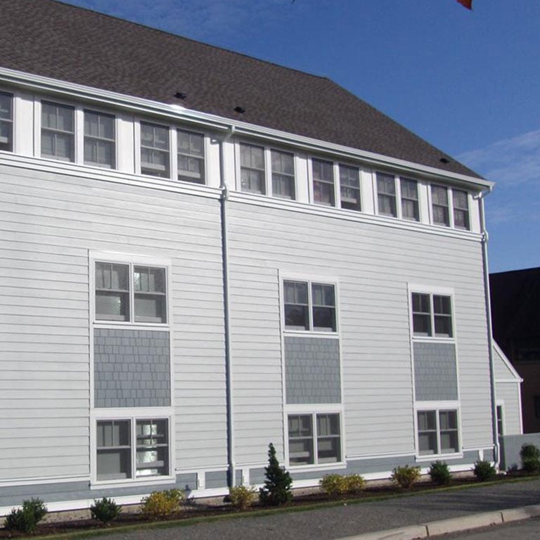 Roger Williams University Multi-family Andersen Project Showcase